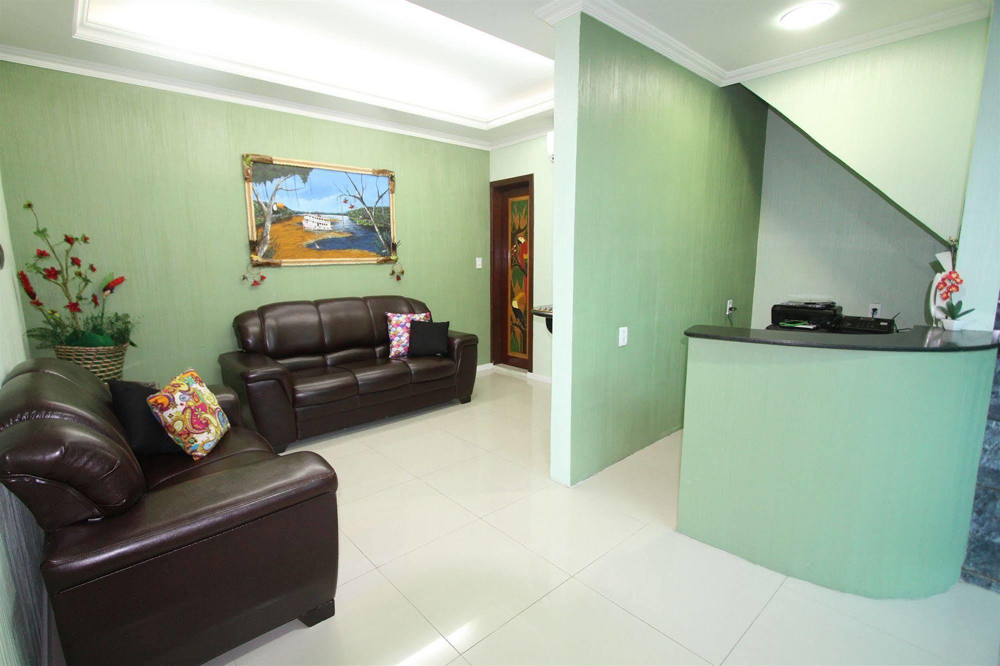 Hotel Lagoa 2*